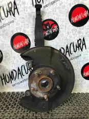 Кулак поворотный левый Acura TSX