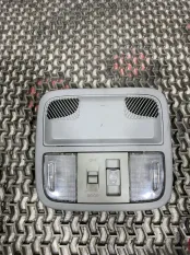 Фонарь салона (плафон) Honda Accord