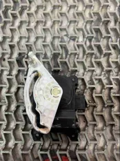 Моторчик заслонки печки Honda Accord