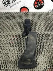 Педаль газа Honda Legend