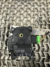 Моторчик заслонки печки Honda Accord