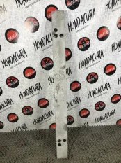 Усилитель бампера заднего Honda Legend