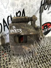 Суппорт передний правый Honda CR-V