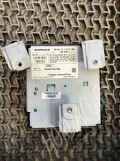 Усилитель музыкальный Honda Accord