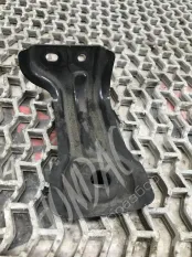 Кронштейн радиатора Honda HR-V