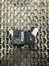 Моторчик заслонки печки Honda Shuttle