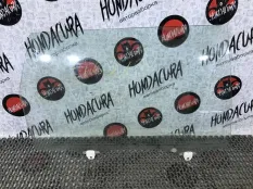 Стекло двери задней правой Honda Shuttle