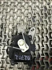 Моторчик заслонки печки Honda Accord