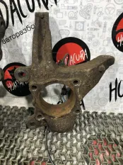 Кулак поворотный левый Acura MDX