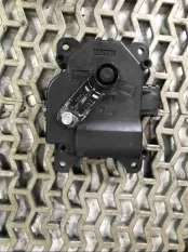 Моторчик заслонки печки Honda CR-V