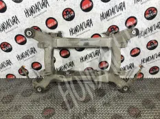 Балка подвески задняя Honda Legend