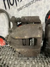 Суппорт передний левый Honda CR-V