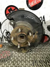 Кулак поворотный левый Acura MDX