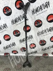 Распорка стоек Honda Accord