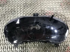 Щиток приборов (приборная панель) Honda HR-V