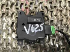 Моторчик заслонки печки Honda Accord