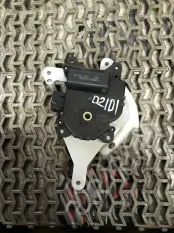 Моторчик заслонки печки Honda Accord