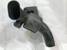 Резонатор воздушного фильтра Acura TSX