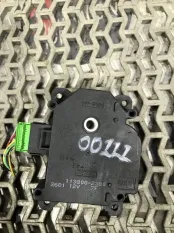 Моторчик заслонки печки Honda Accord