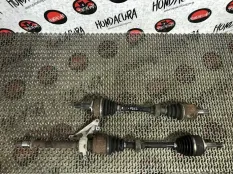 Полуось передняя левая (приводной вал, ШРУС) Honda Legend