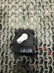 Моторчик заслонки печки Honda Accord