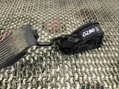 Педаль газа Honda Legend