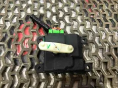 Моторчик заслонки печки Honda FR-V