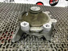 Подушка крепления двигателя Honda CR-V