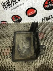 Полка аккумулятора Honda Legend