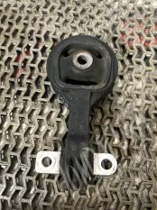 Подушка крепления двигателя Honda CR-V