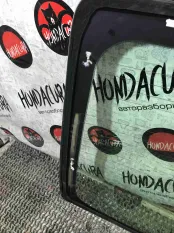 Стекло заднее Honda Accord