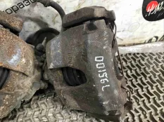 Суппорт передний левый Honda Accord