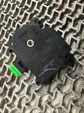 Моторчик заслонки печки Honda Accord