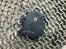 Моторчик заслонки печки Honda Accord