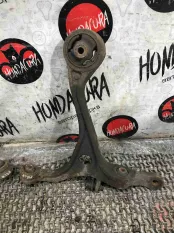 Рычаг передний правый Honda Accord