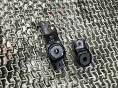 Кронштейн радиатора Honda Accord