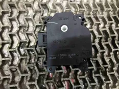 Моторчик заслонки печки Honda Accord