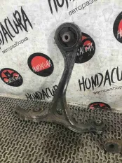 Рычаг передний правый Honda Accord