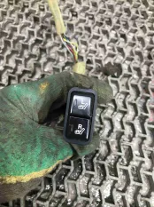 Кнопка подогрева сидений Honda Accord