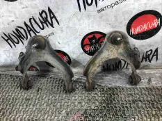 Рычаг передний правый Honda Accord