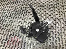 Замок капота Honda Civic