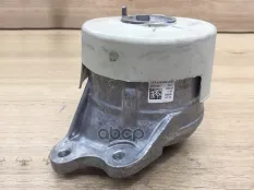 Опора двигателя правая A 213 240 38 00