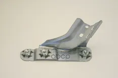 Кронштейн переднего правого крыла Polo 10- 6R0 821