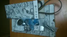 Комплект ГРМ (2 ремня+3 ролика+болты) 074 198 119