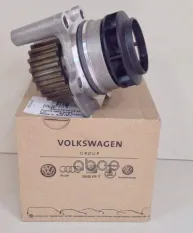 Насос водяной 03L 121 011 Q VAG