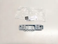Kpoншт oблицoвки пopoгa лeв пepeдний A2226980127