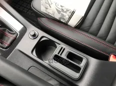 Держатель телефона в центральной консоли SKODA