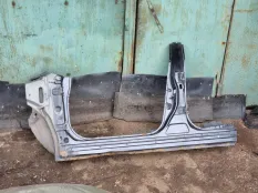 Порог со стойкой левый Nissan Almera 3 G15 K4MC697