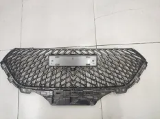 Решетка радиатора передняя Haval M6