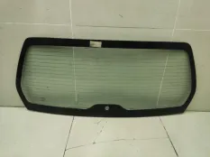 Стекло двери багажника Subaru Forester S11 SG